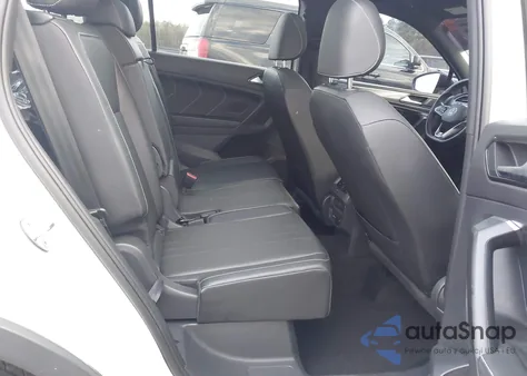 2023 Volkswagen Tiguan 2.0T Se R-Line Black z USA, uszkodzony, nr VIN 3VVCB7AX7PM031430